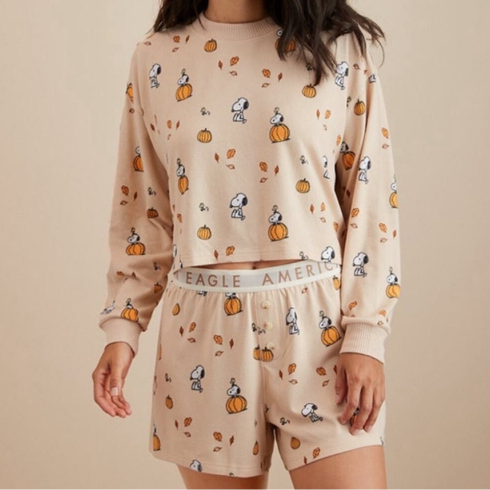 AE Fall Snoopy Pajamas | Peanuts | Size M